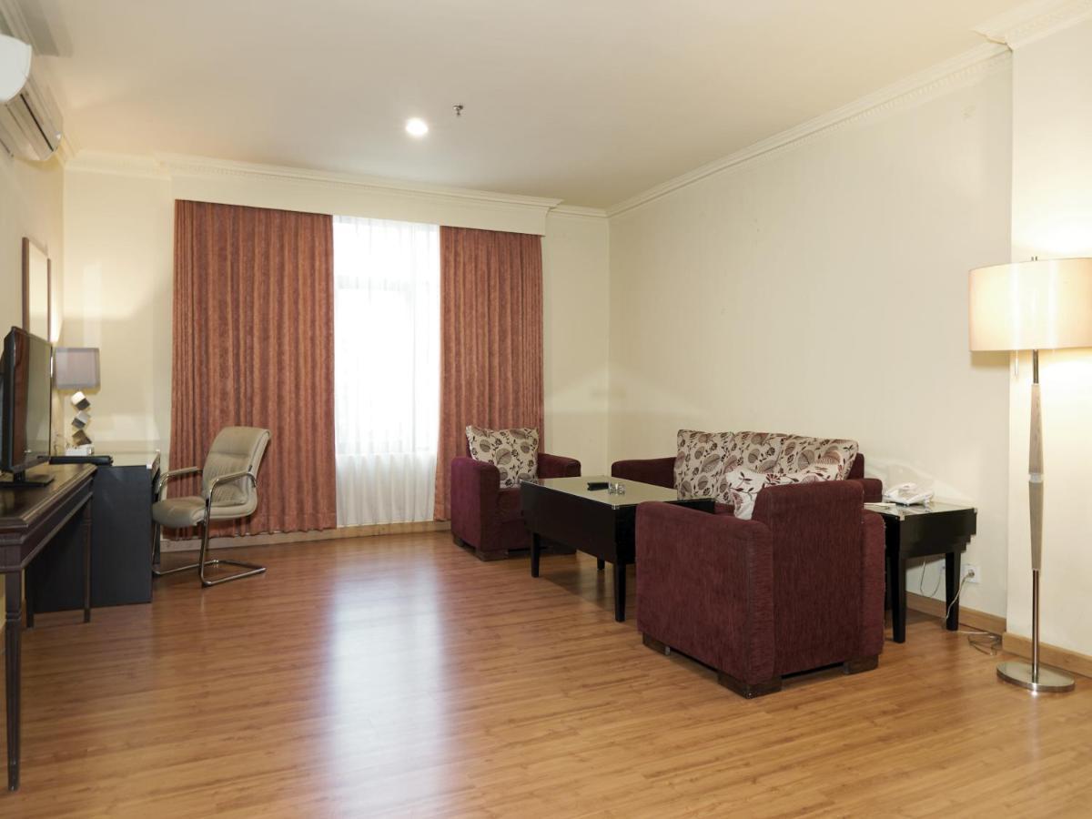 Sari Ater Kamboti Hotel Bandung Exterior foto