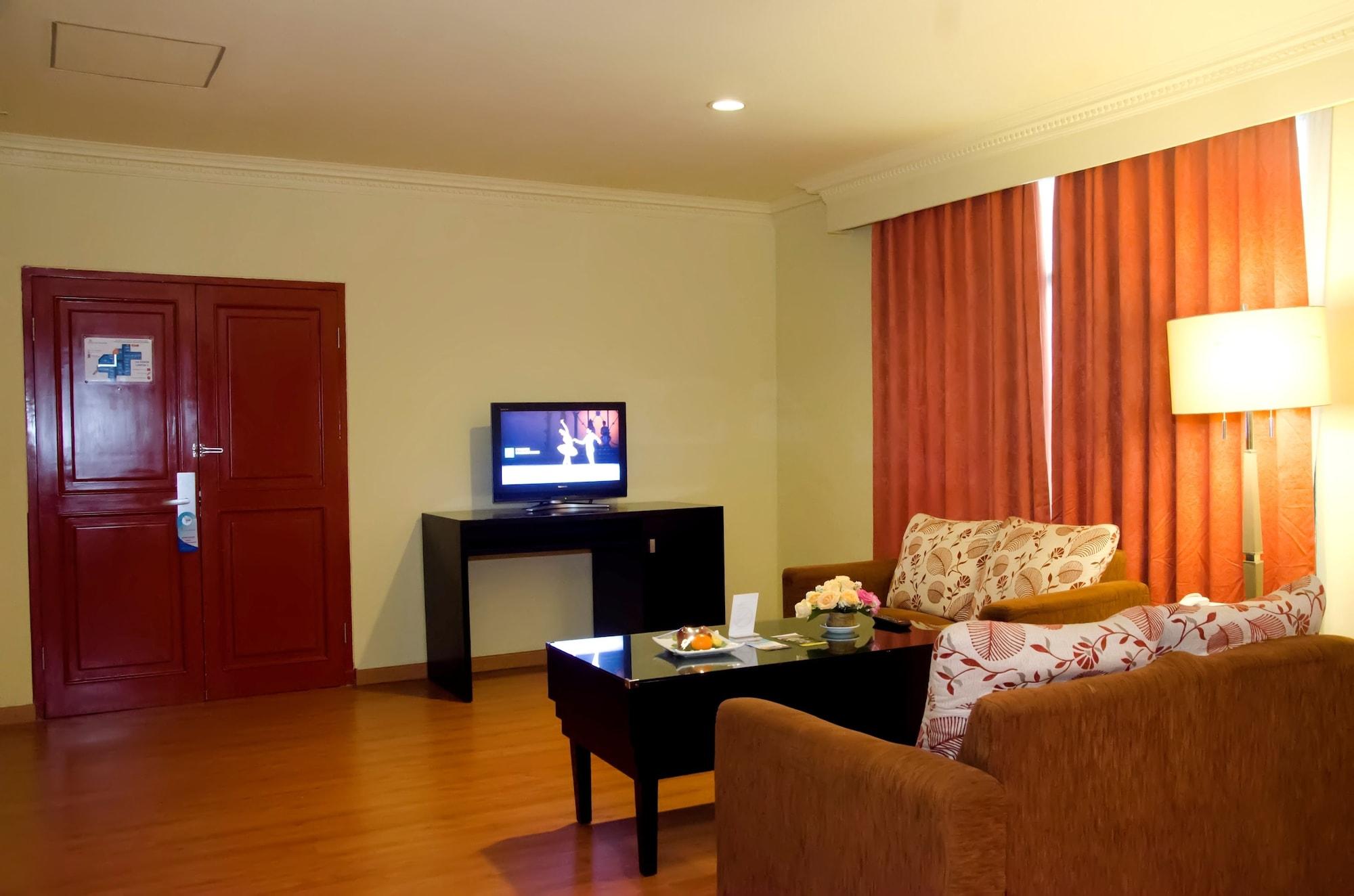 Sari Ater Kamboti Hotel Bandung Exterior foto